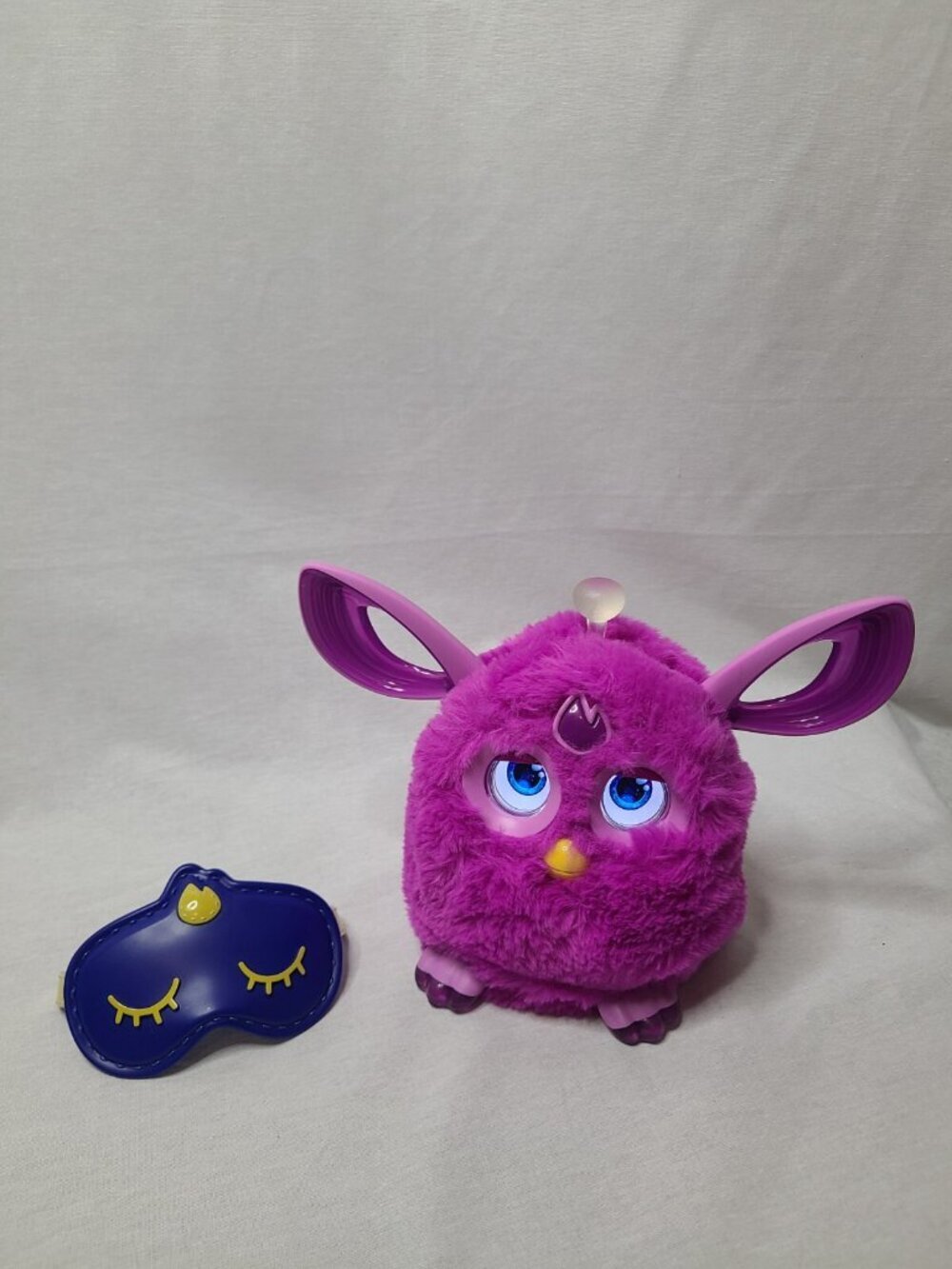 Furby Connect 2016 Hasbro purple with Sleep Mask Works